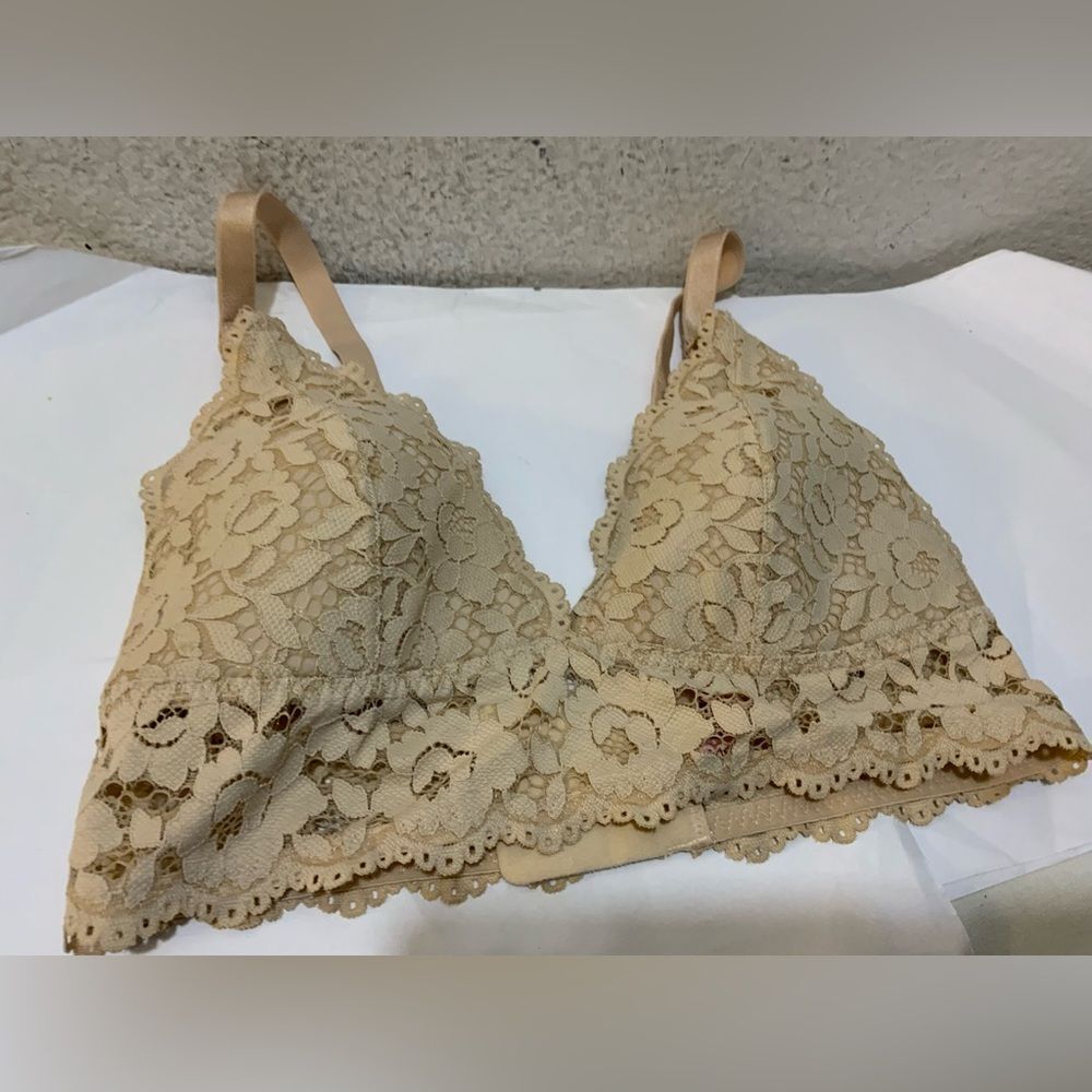 Momanda Women's Nursing Bras Non Wired Lace Bralette Padded Breastfeeding 36C